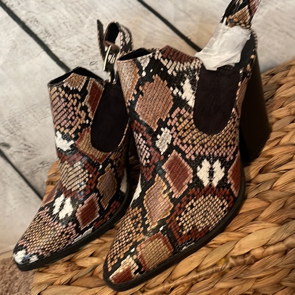 New Qupid snake print slingback booties - Picture 4 of 6